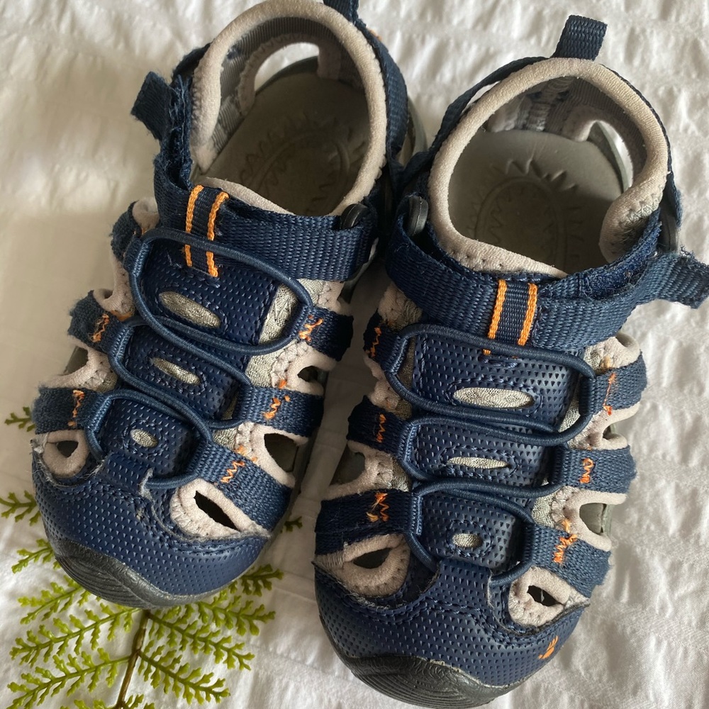 Toddler BearPaw sandals